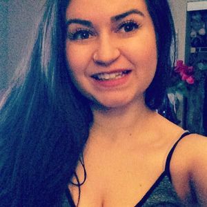 Meet your Posher, Gaby